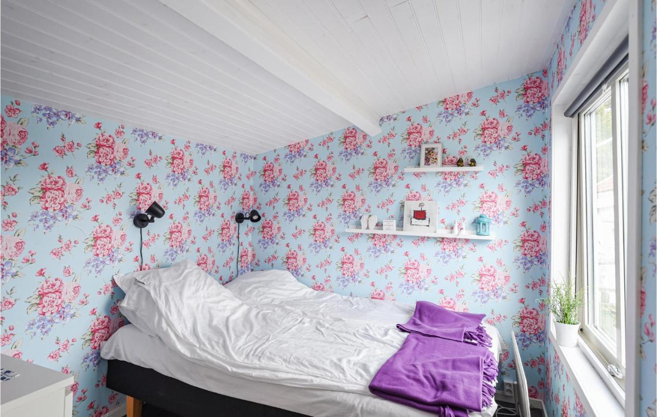 Cozy Home In Strmstad With Wifi Стромстад Экстерьер фото